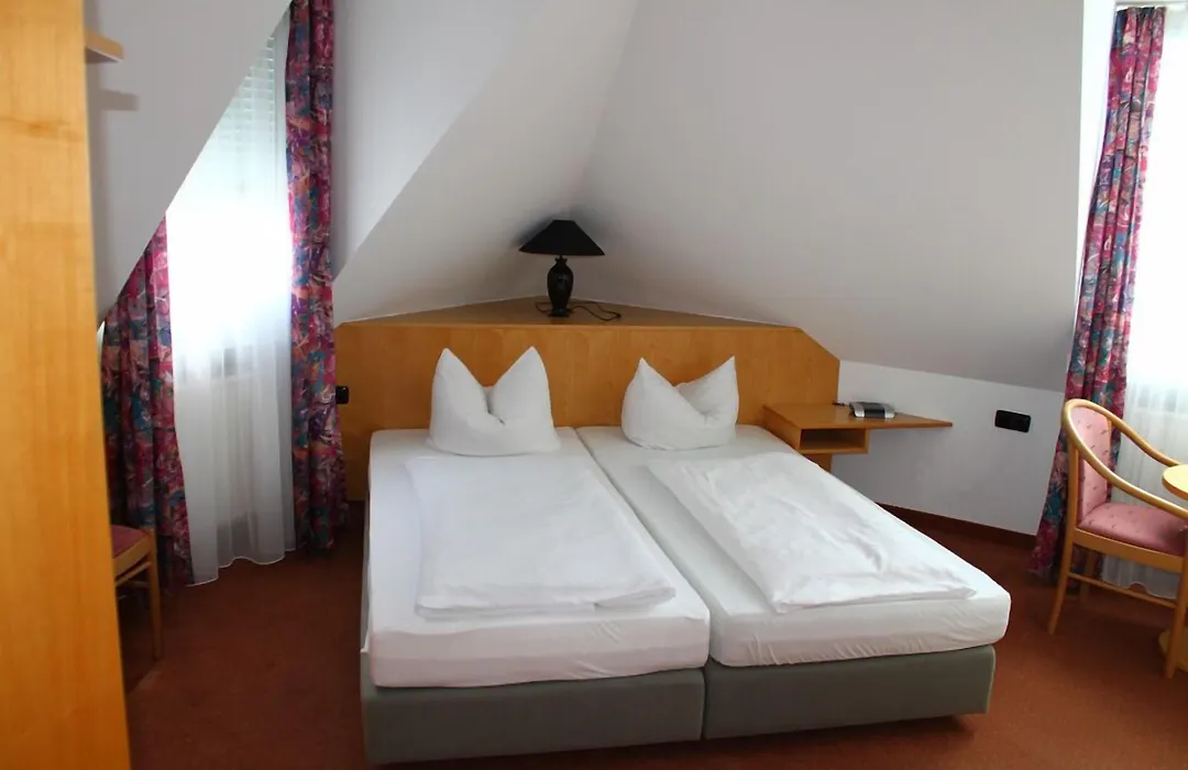 Hotel Alpha-1